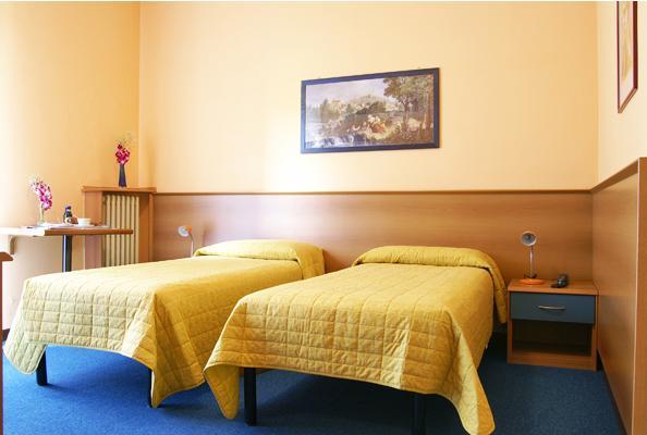 Hotel Victoria Varedo Camera foto